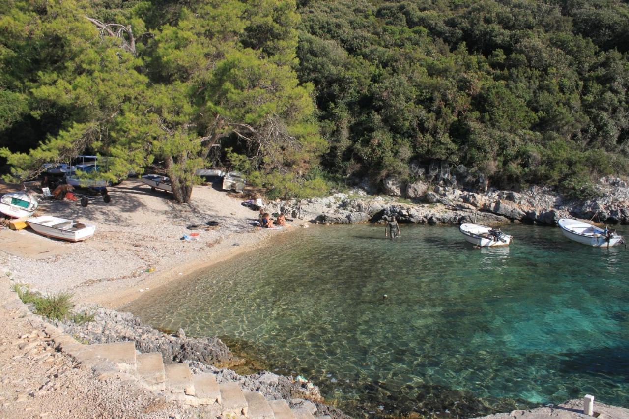 Seaside House For Families With Children Cove Rasohatica, Korcula - 4386 Lumbarda Luaran gambar