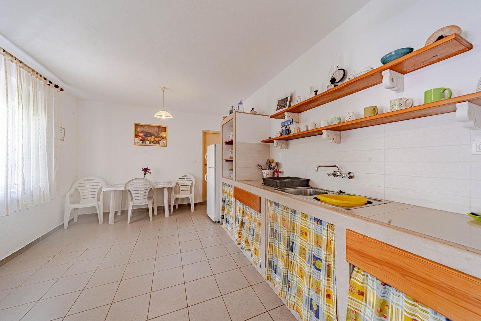 Seaside House For Families With Children Cove Rasohatica, Korcula - 4386 Lumbarda Bilik gambar