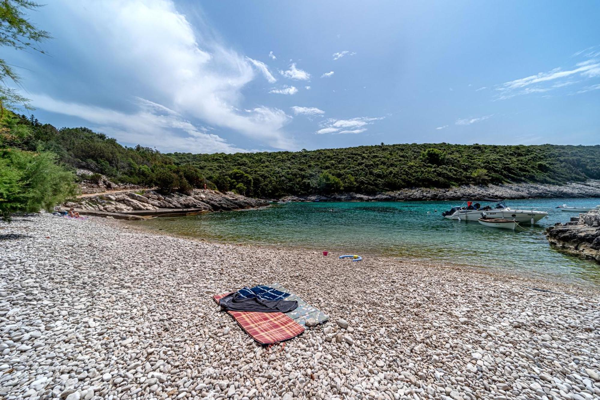 Seaside House For Families With Children Cove Rasohatica, Korcula - 4386 Lumbarda Luaran gambar